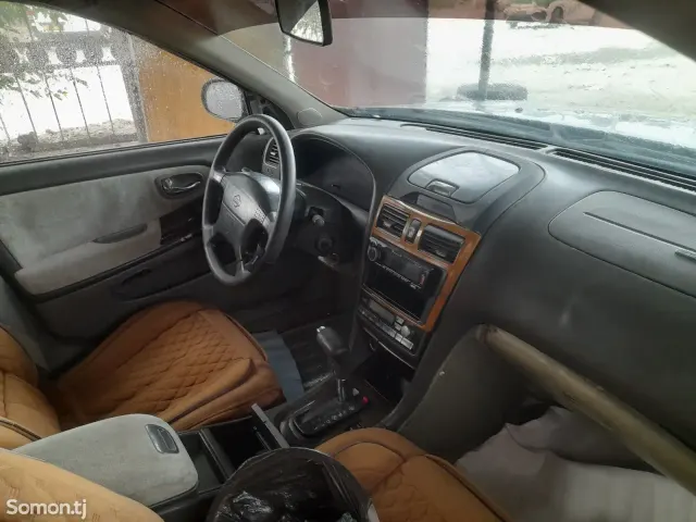 Nissan Maxima 2003 · 2.0 AT