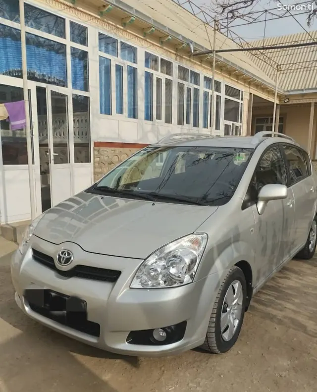 Toyota Corolla Verso 2008 · 1.8 MT