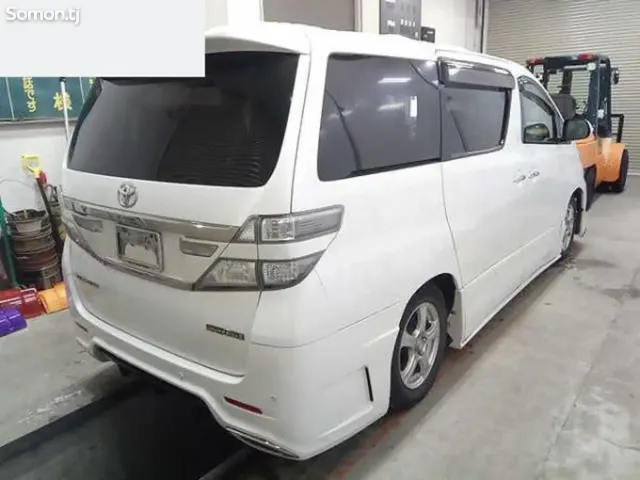 Toyota Vellfire 2014 · 2.4 AT