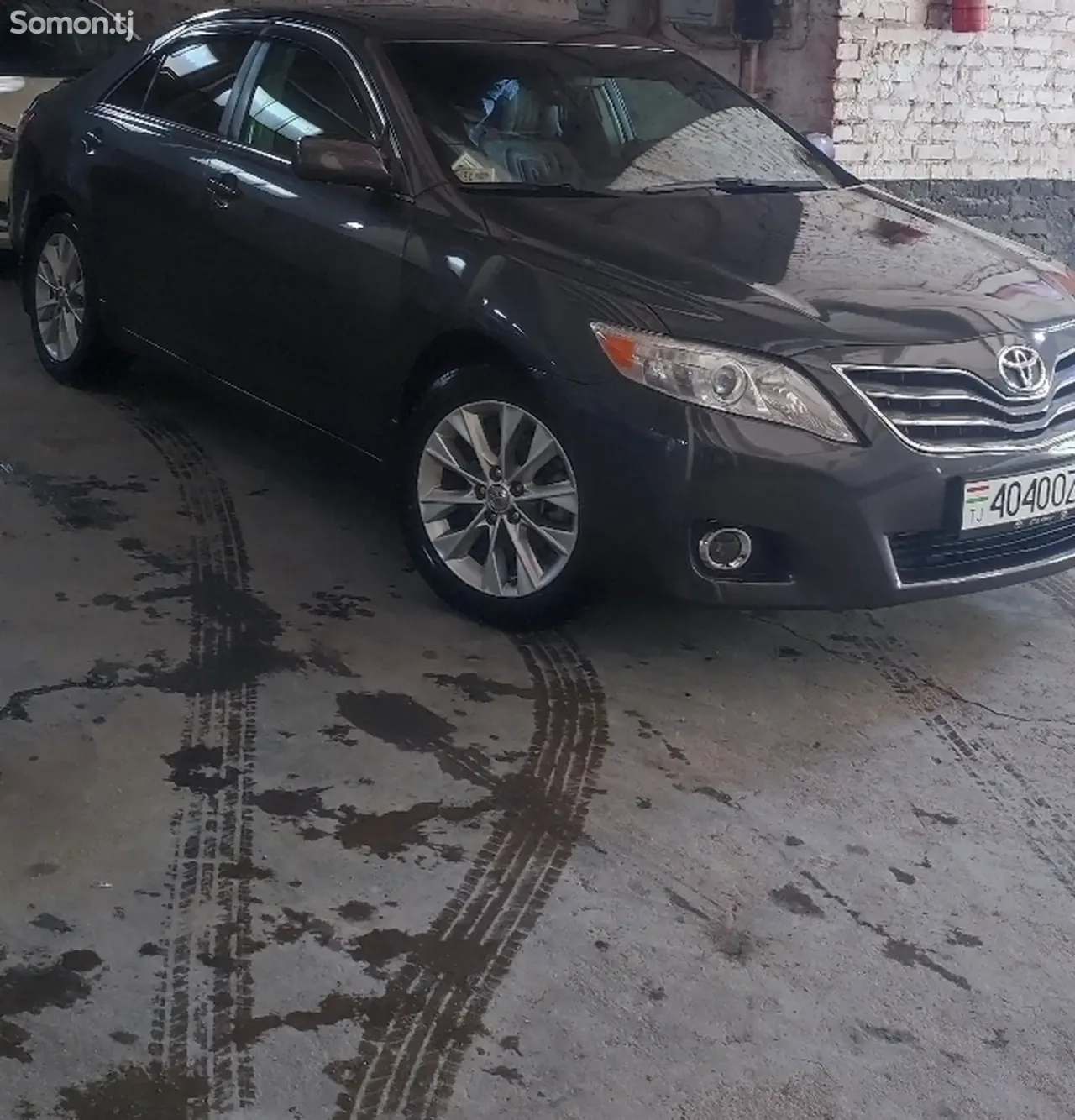 Toyota Camry 2011 · 2.5 AT