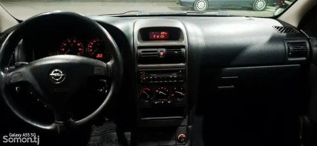 Opel Astra G 2003 · 1.6 MT