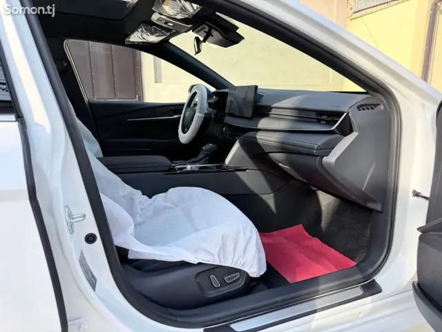 Toyota Camry 2026 · 2.0 CVT