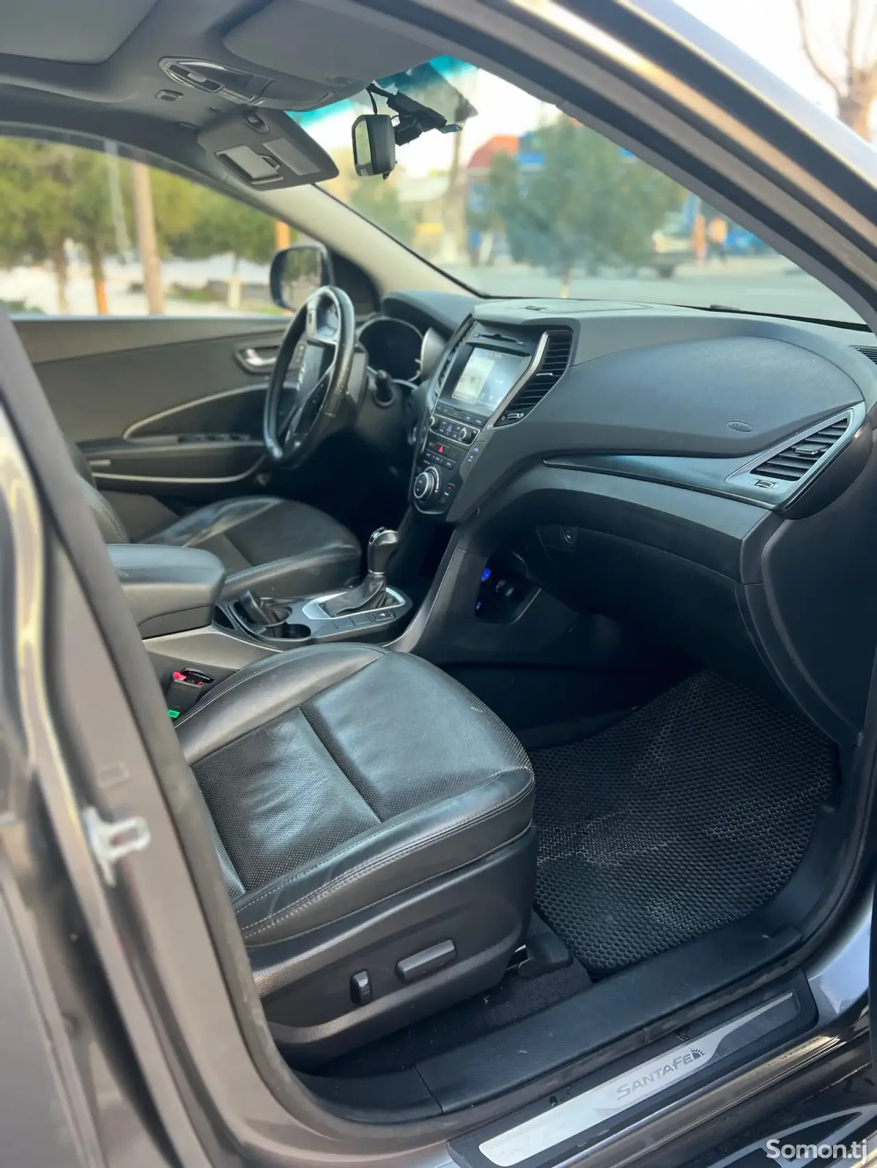 Hyundai Santa Fe 2015 · 2.0 AT