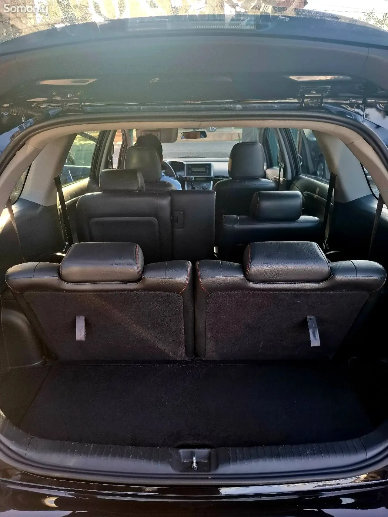 Toyota Wish 2014 · 2.0 AT