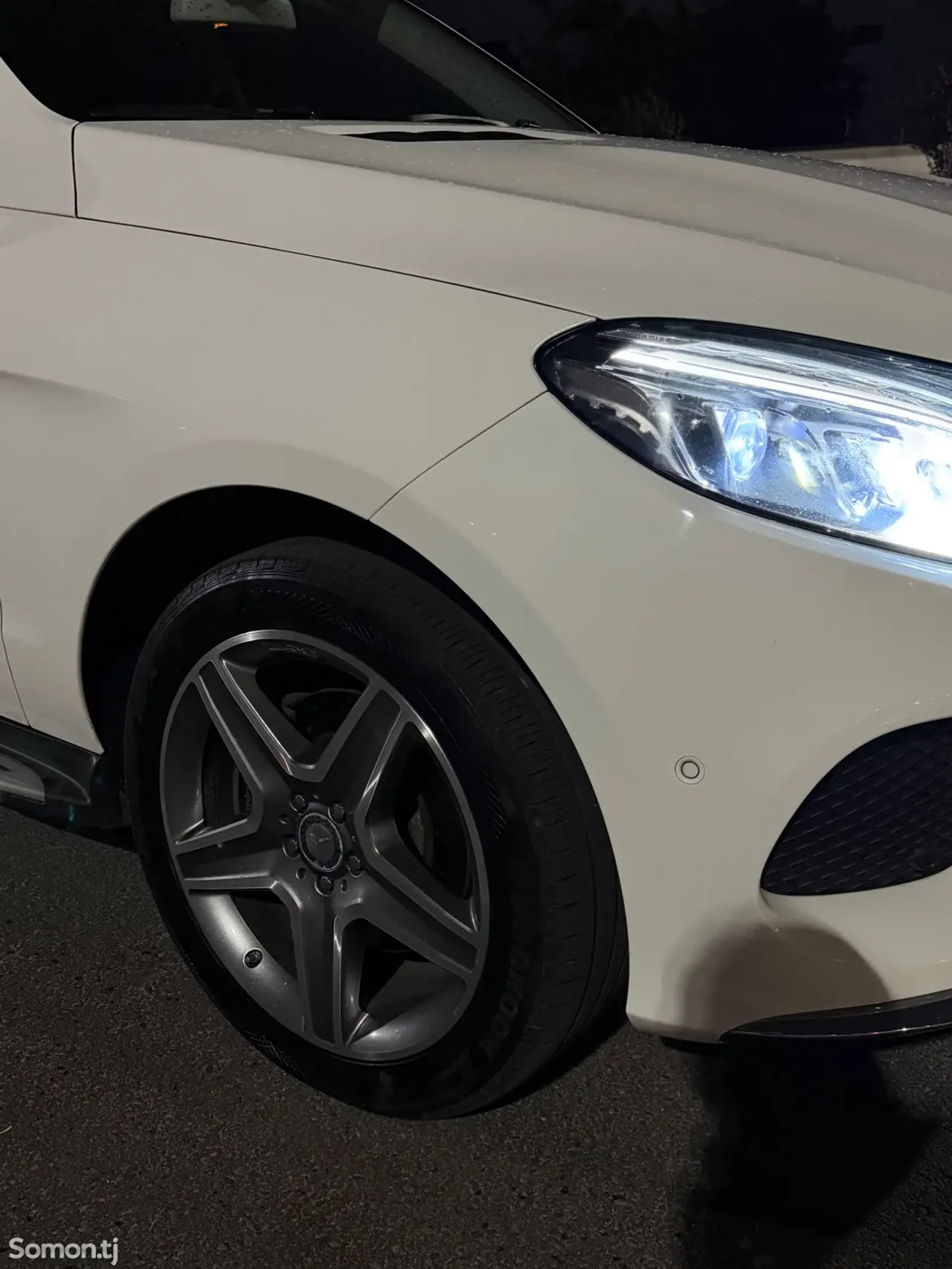 Mercedes-Benz GLE class 2016 · 3.0 AT