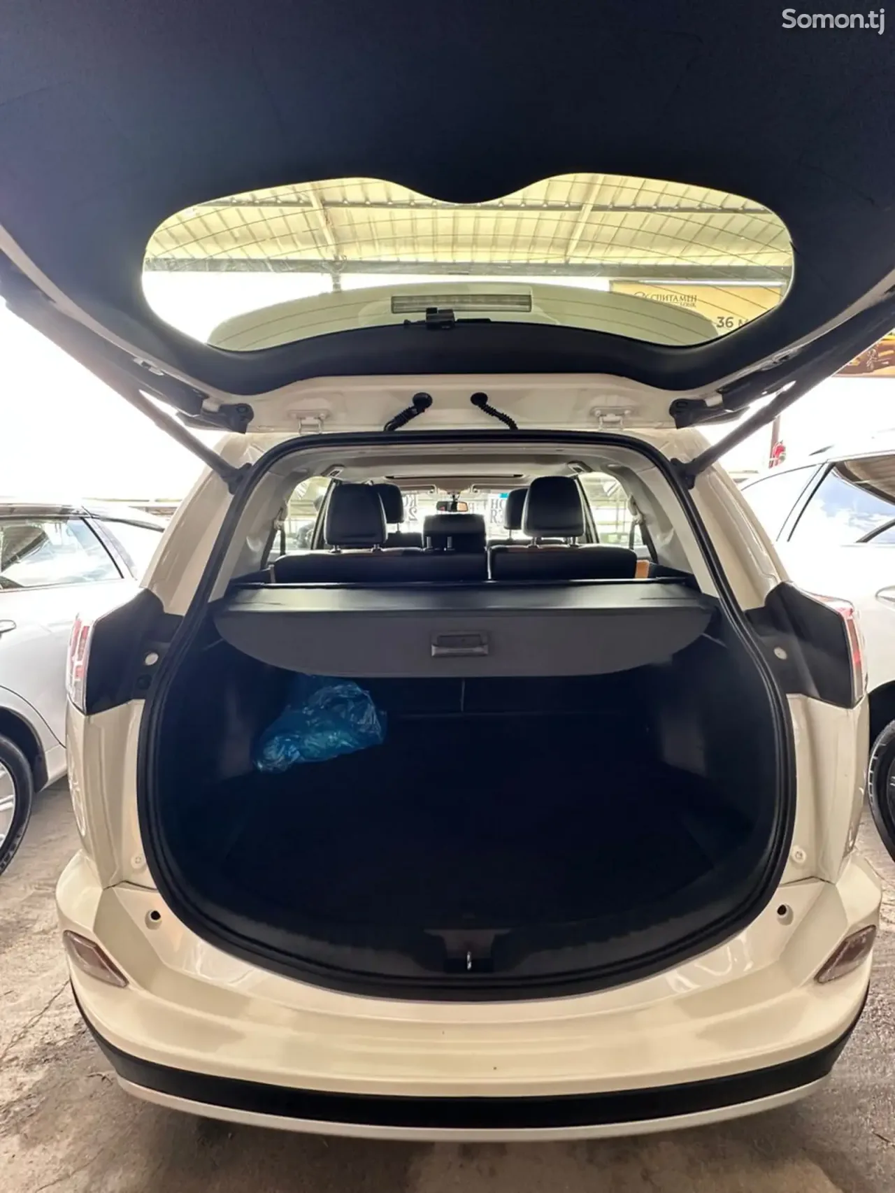 Toyota RAV 4 2017 · 2.5 AT