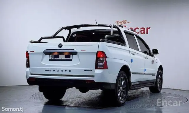 Ssang Yong Korando 2015 · 2.0 AT