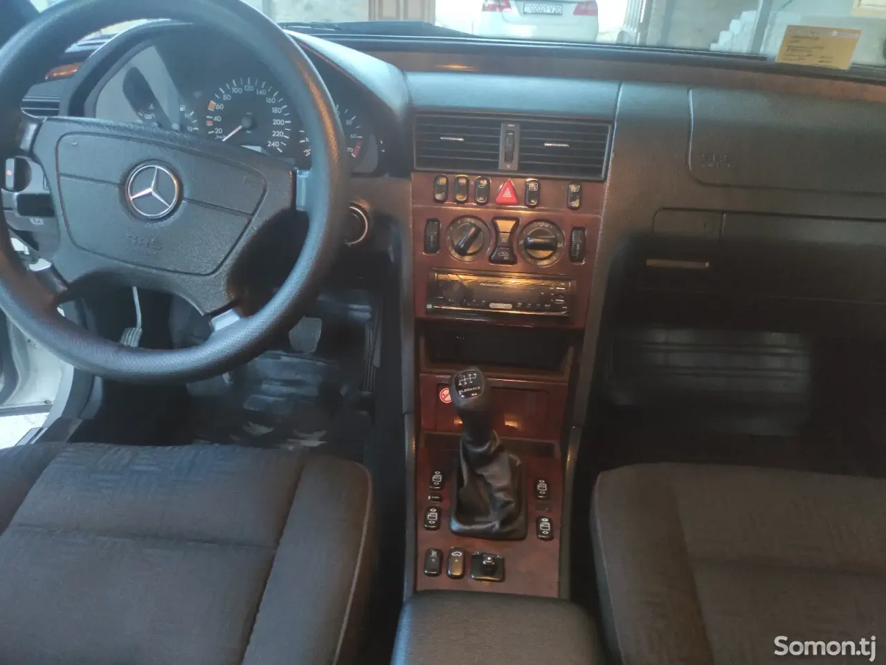 Mercedes-Benz C class 1998 · 1.8 MT