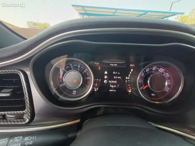 Dodge Challenger 2015 · 3.6 AT