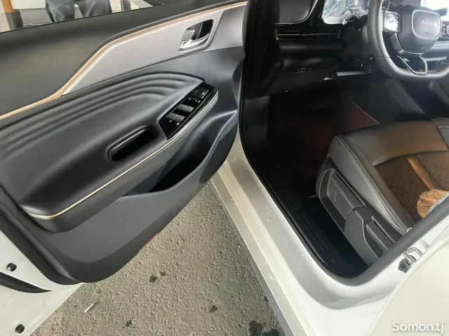 GAC Aion S Plus 2026 · AT