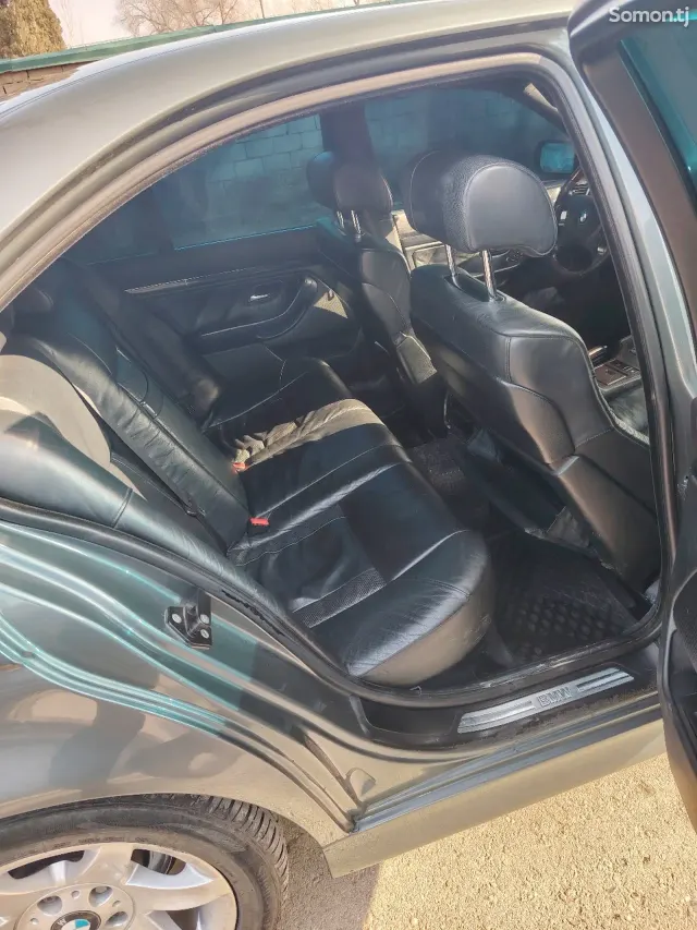 BMW 5 series 2003 · 3.0 AT