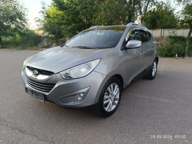 Hyundai Tucson 2010 · 2.0 AT