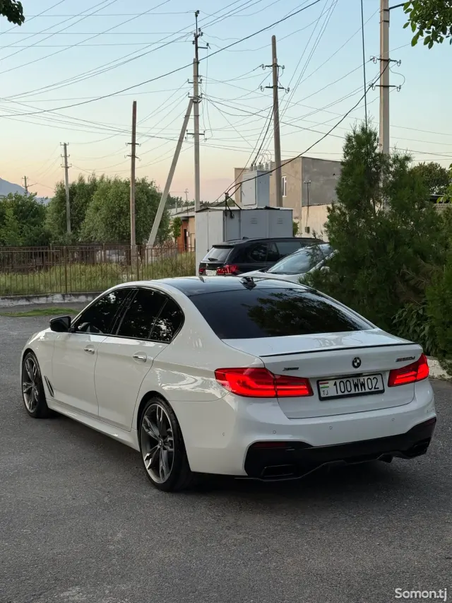 BMW 5 series 2017 · 5.0 AT