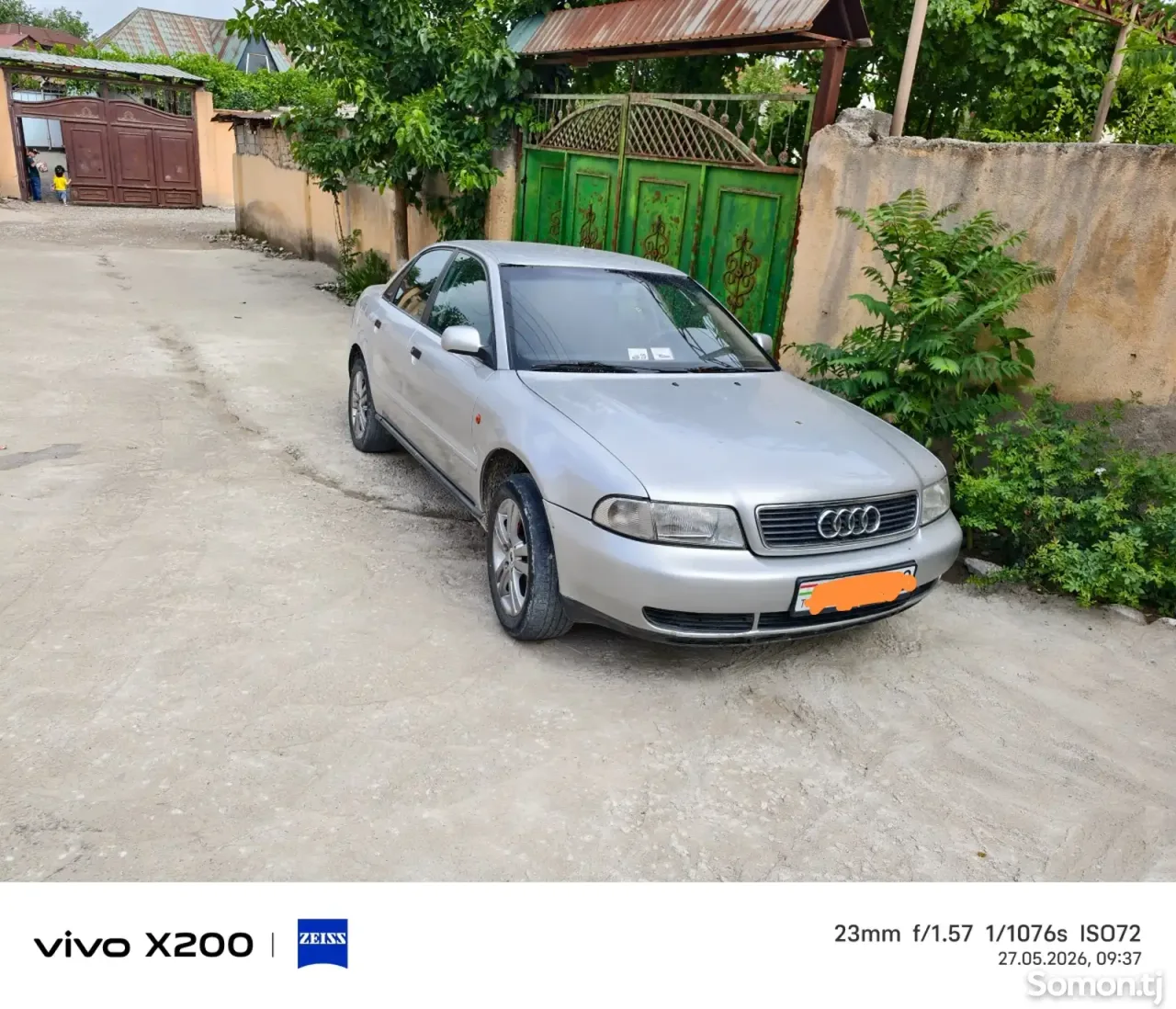 Audi A4 1996 · 1.6 MT
