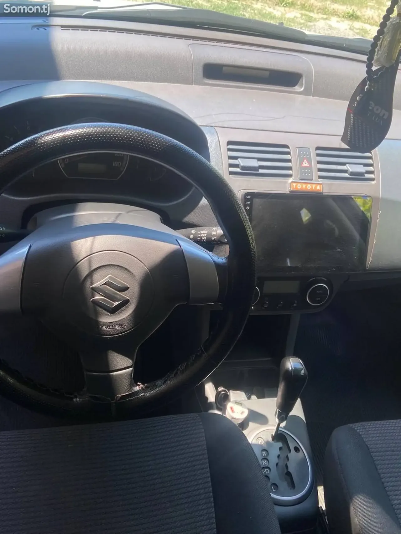 Suzuki Swift 2007 · 1.3 AT