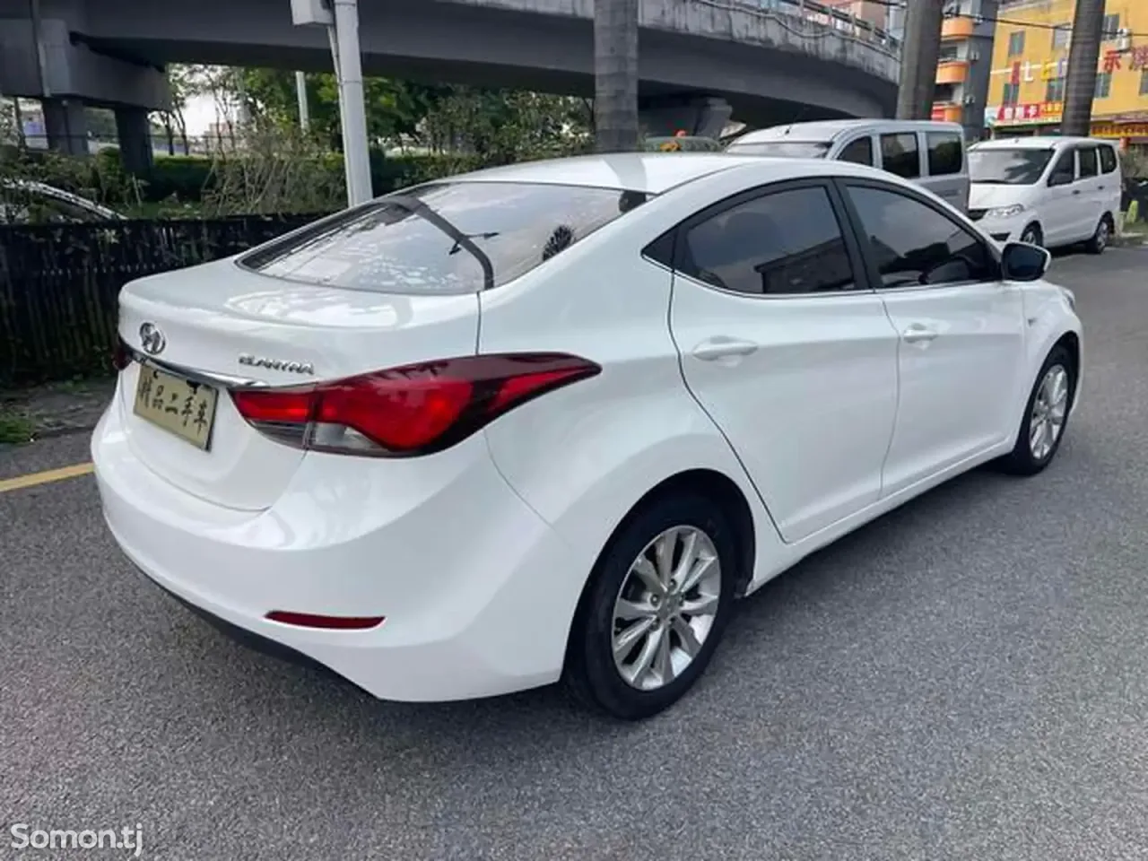 Hyundai Avante 2017 · 1.6 AT