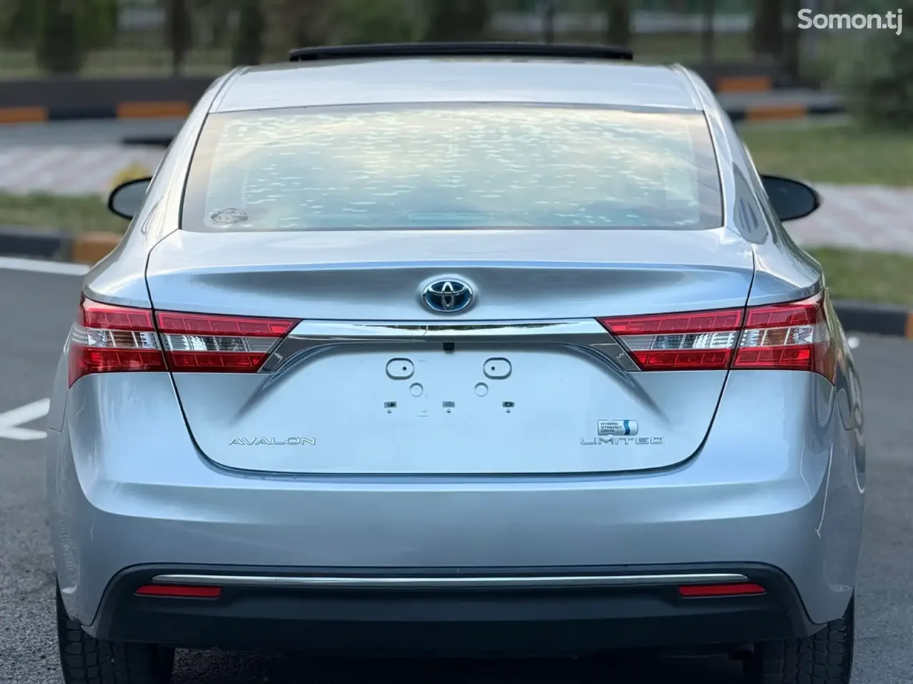 Toyota Avalon 2015 · 2.5 AT