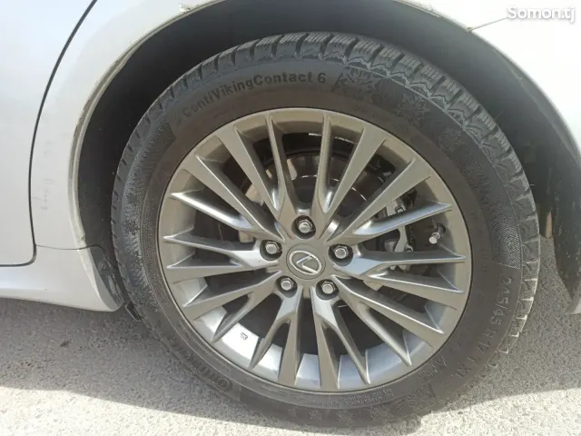 Lexus IS series 2007 · 2.5 AT
