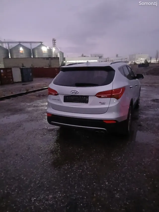 Hyundai Santa Fe 2014 · 2.0 AT