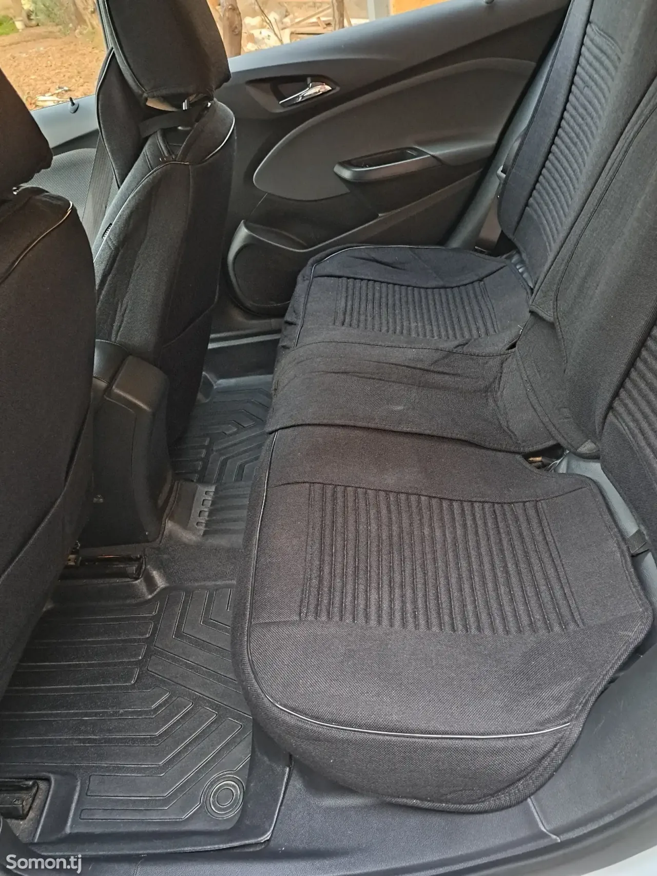 Chevrolet Cruze 2018 · 1.5 AT