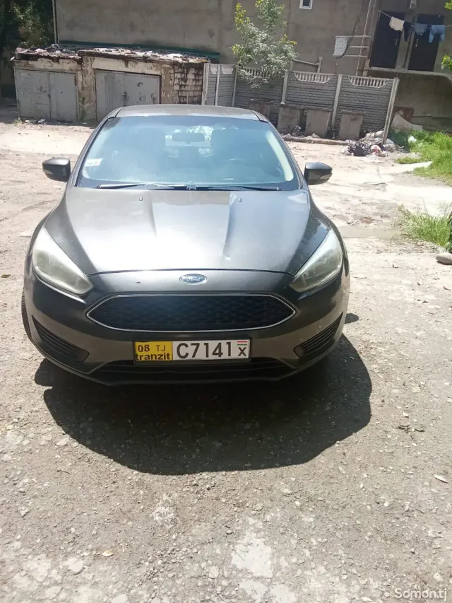 Ford Focus 2016 · 1.6 AT