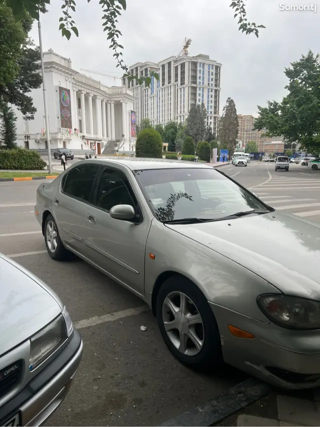 Nissan Maxima 2004 · 3.0 MT