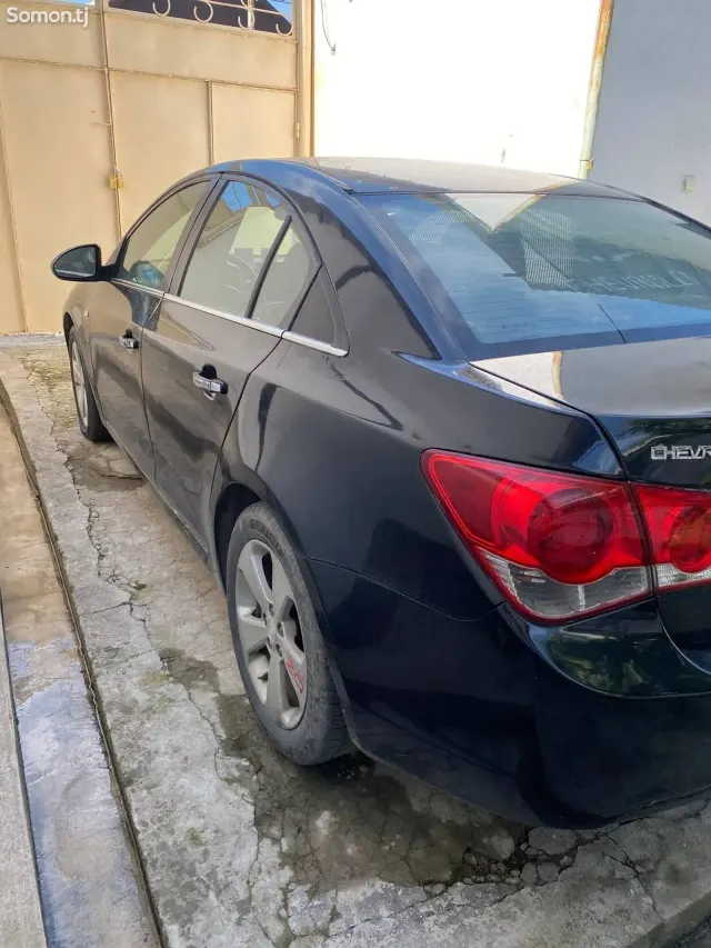 Chevrolet Cruze 2009 · 1.6 AT