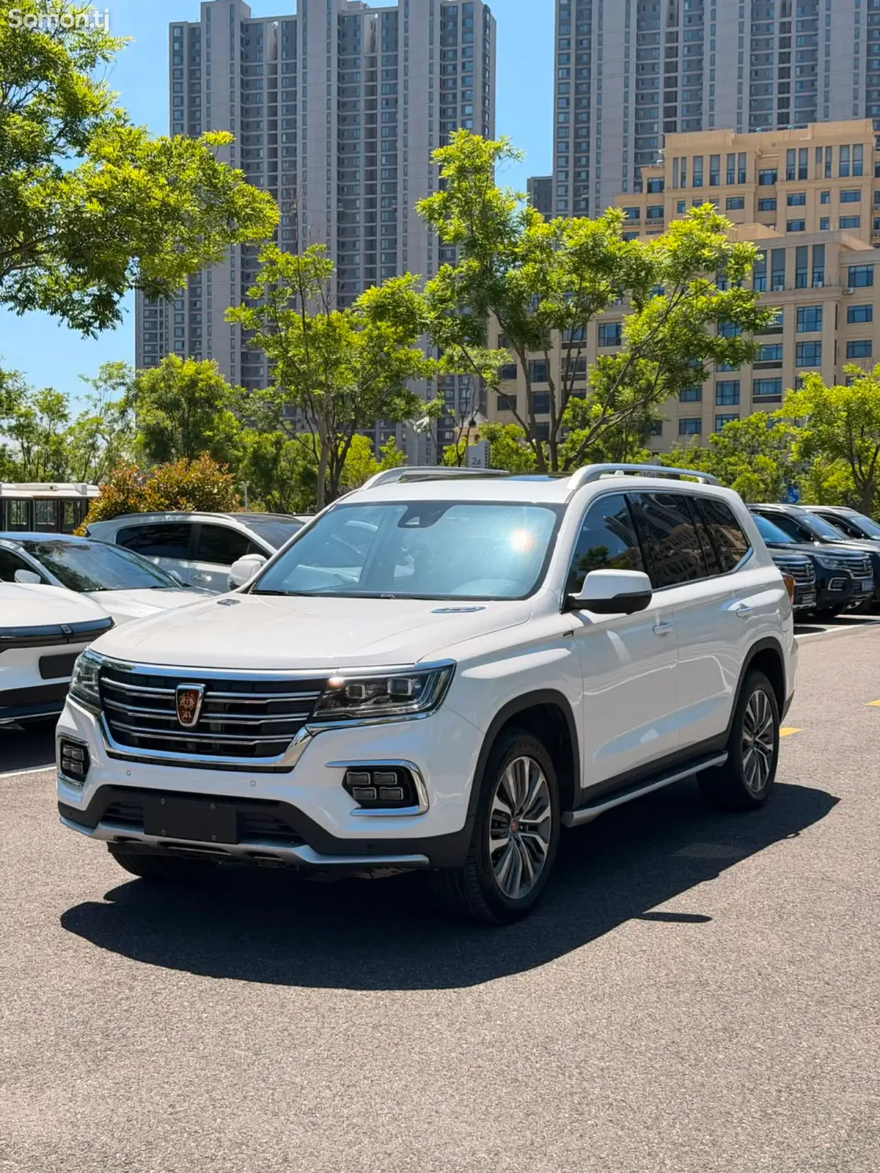 Roewe RX8 2018 · 2.0 AT