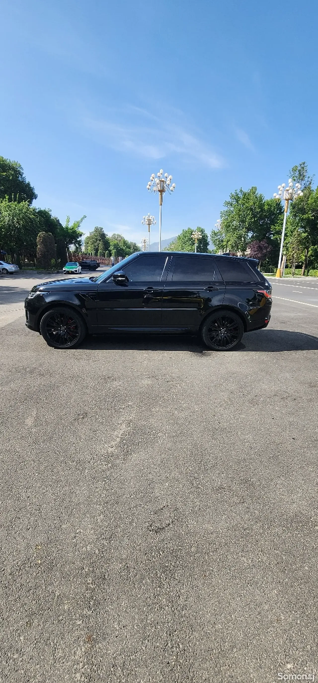 Land Rover Range Rover Sport 2019 · 4.4 AT