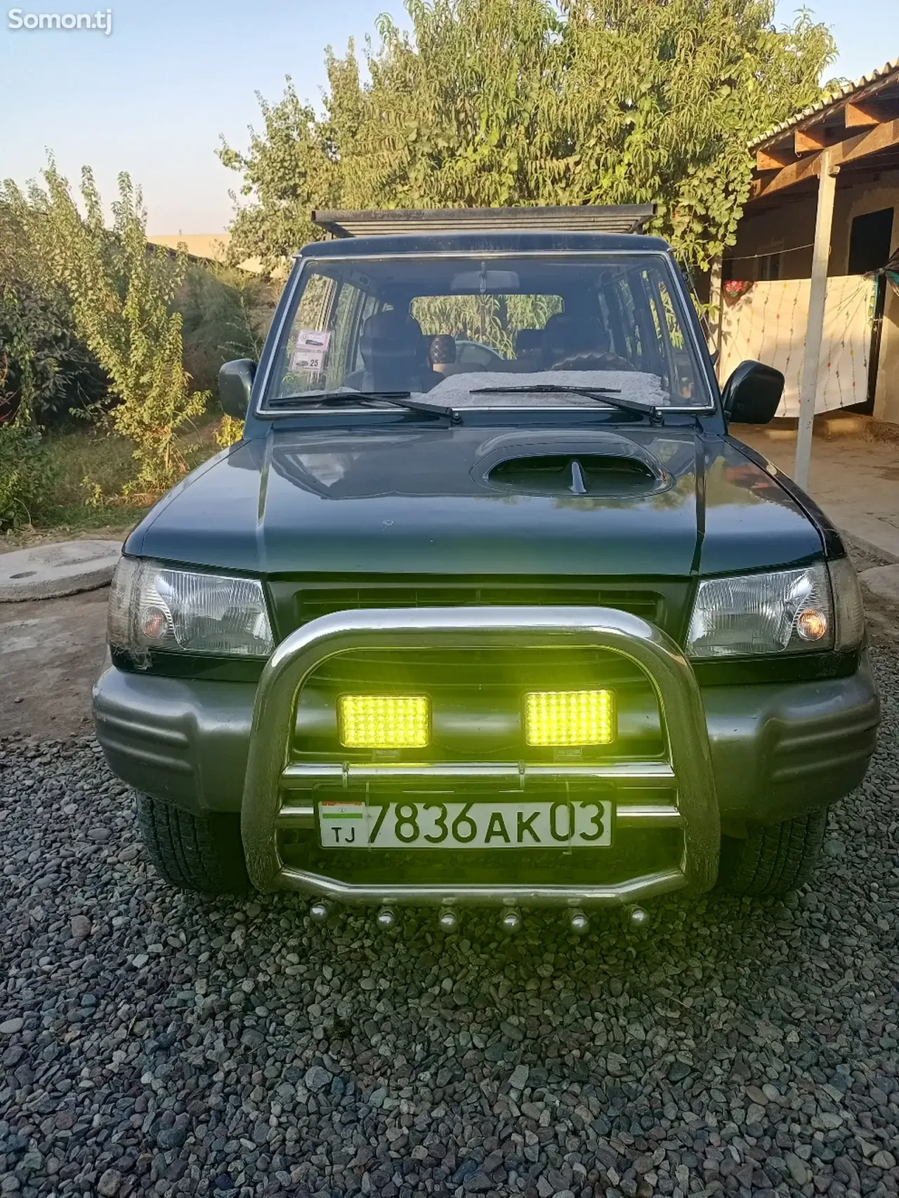 Hyundai Galloper 1999 · 2.3 MT