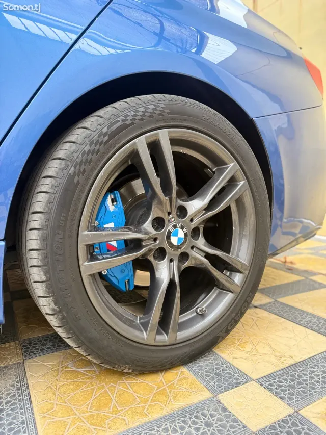 BMW 3 series 2014 · 2.0 AT