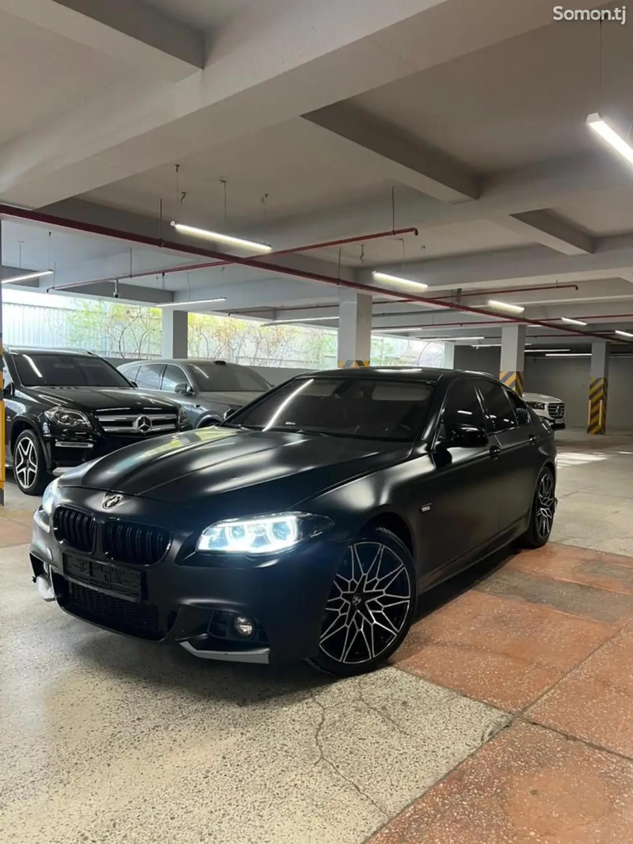 BMW 5 series 2013 · 2.5 AT