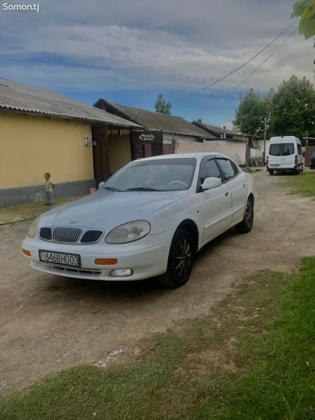 Daewoo Leganza 1997 · 1.8 MT