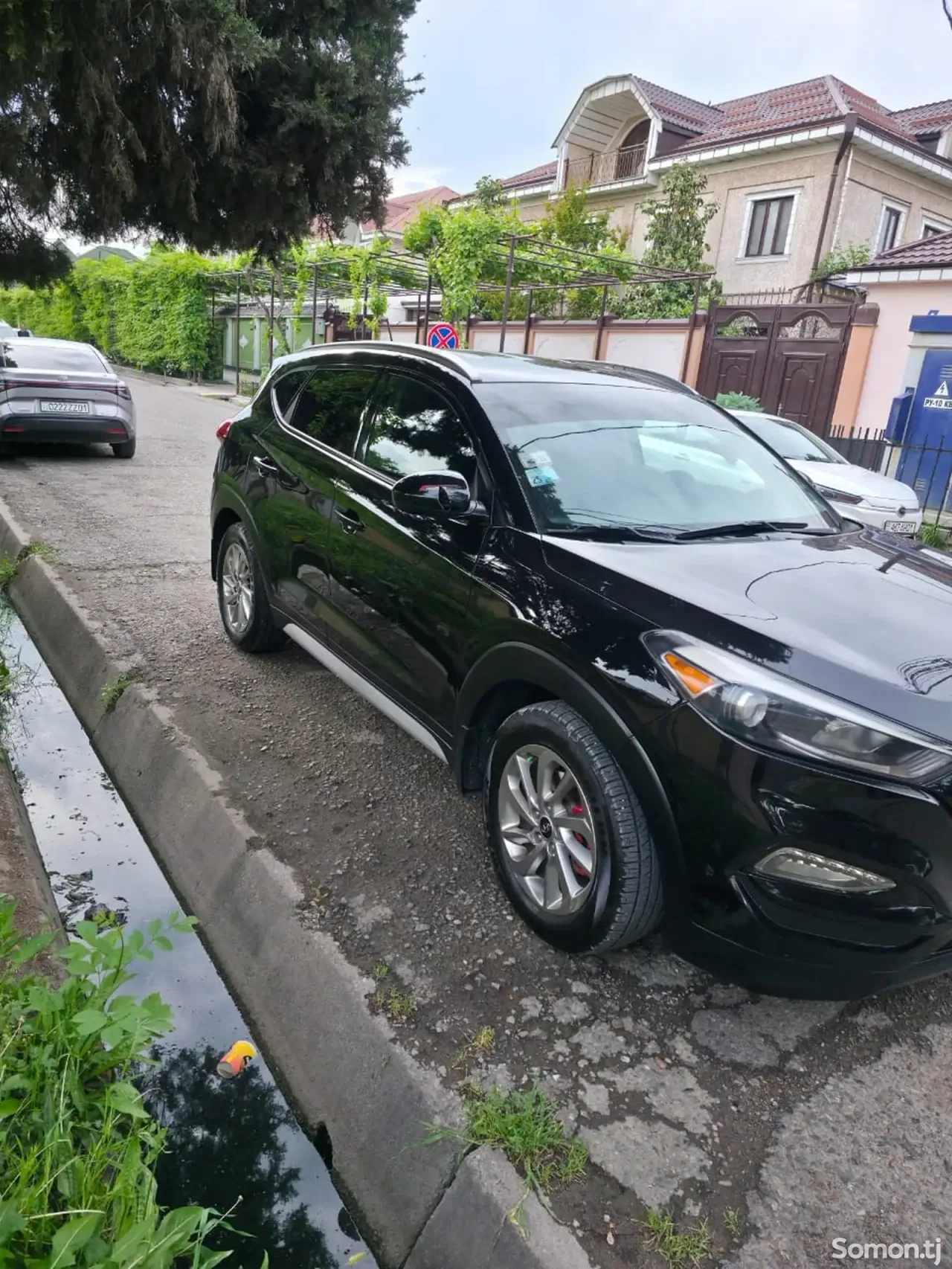 Hyundai Tucson 2017 · 2.0 AT