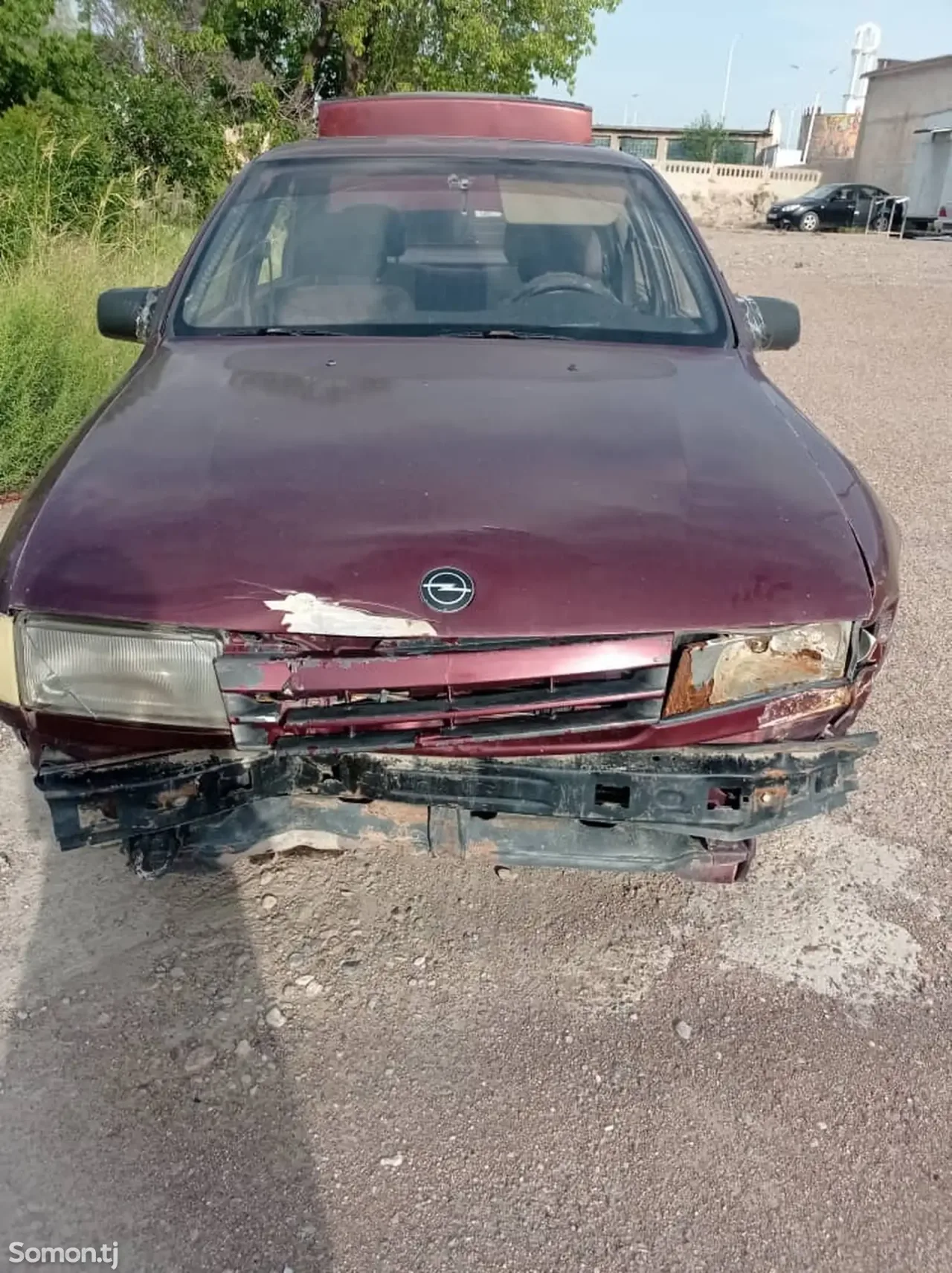 Opel Vectra A 1992 · 1.6 MT