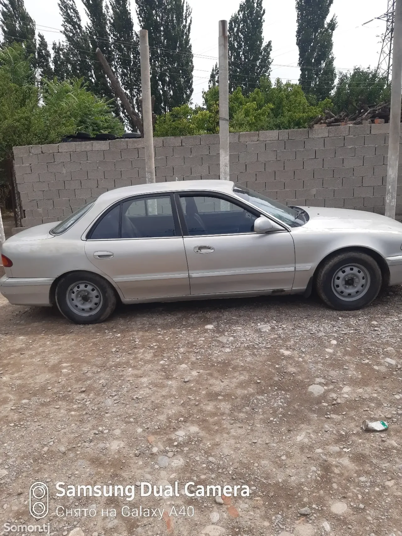 Hyundai Sonata 1995 · 2.0 MT