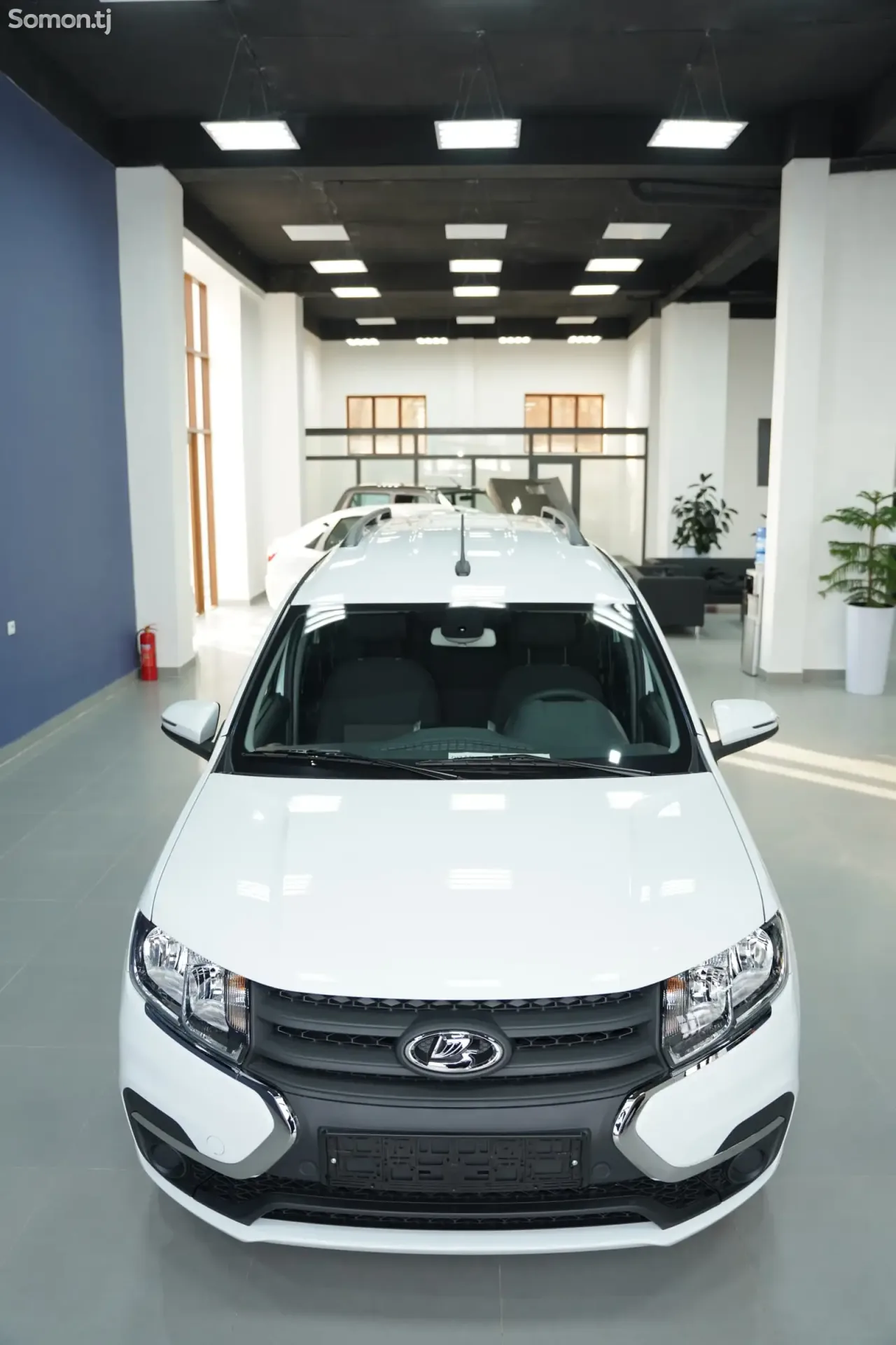 Lada (ВАЗ) Largus 2025 · 1.6 MT