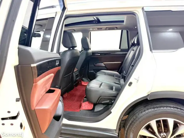 GAC Trumpchi GS8 2017 · 2.0 AT