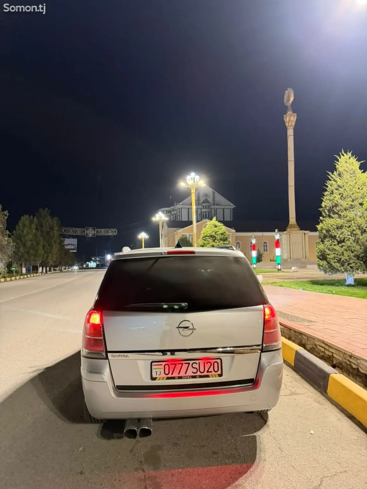 Opel Zafira 2007 · 2.2 AT