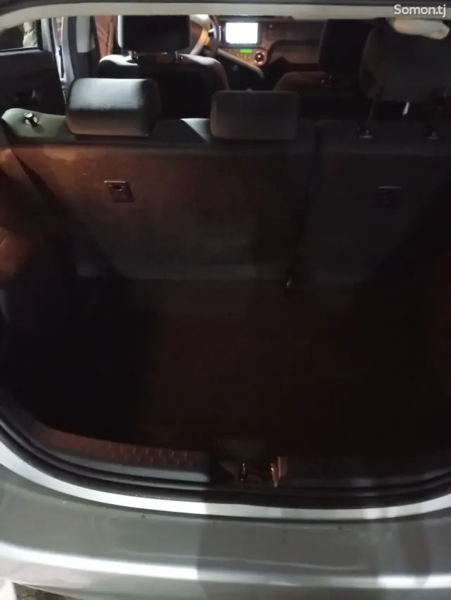Toyota Aqua 2014 · 1.5 AT