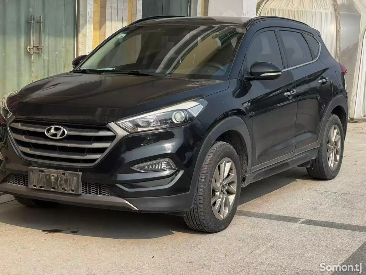 Hyundai Tucson 2015 · 1.6 AT