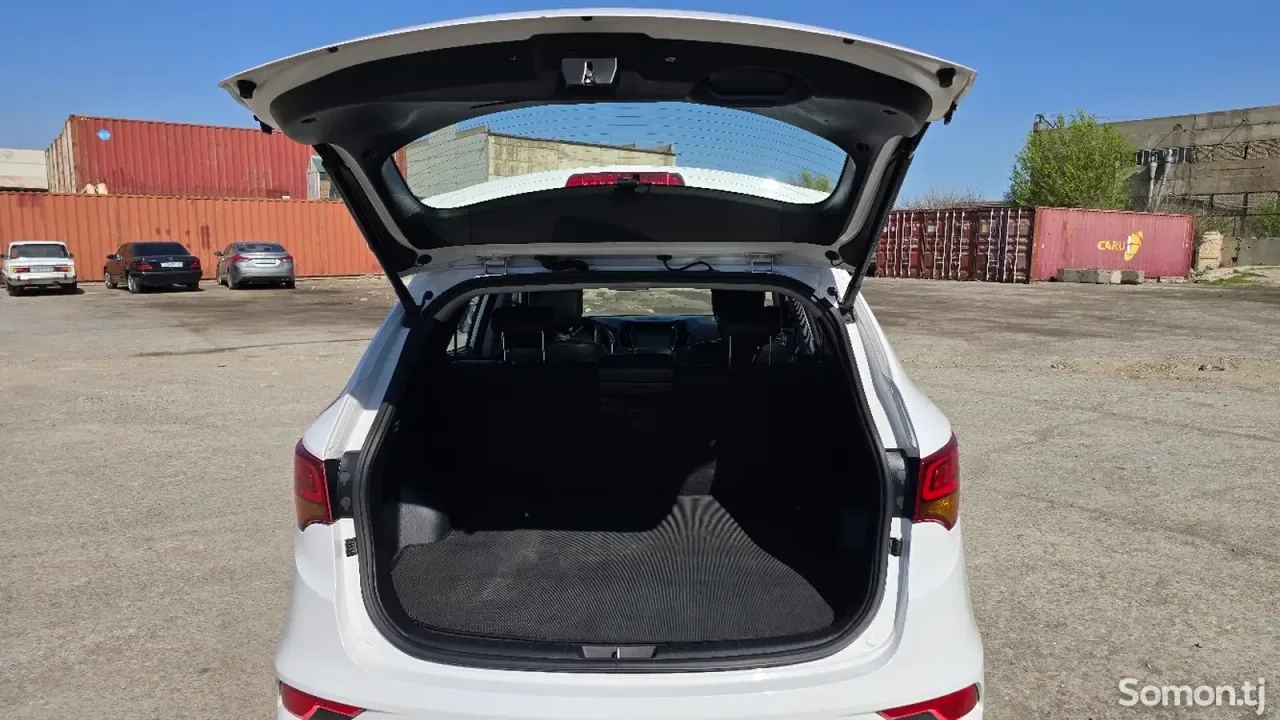 Hyundai Santa Fe 2015 · 2.0 AT