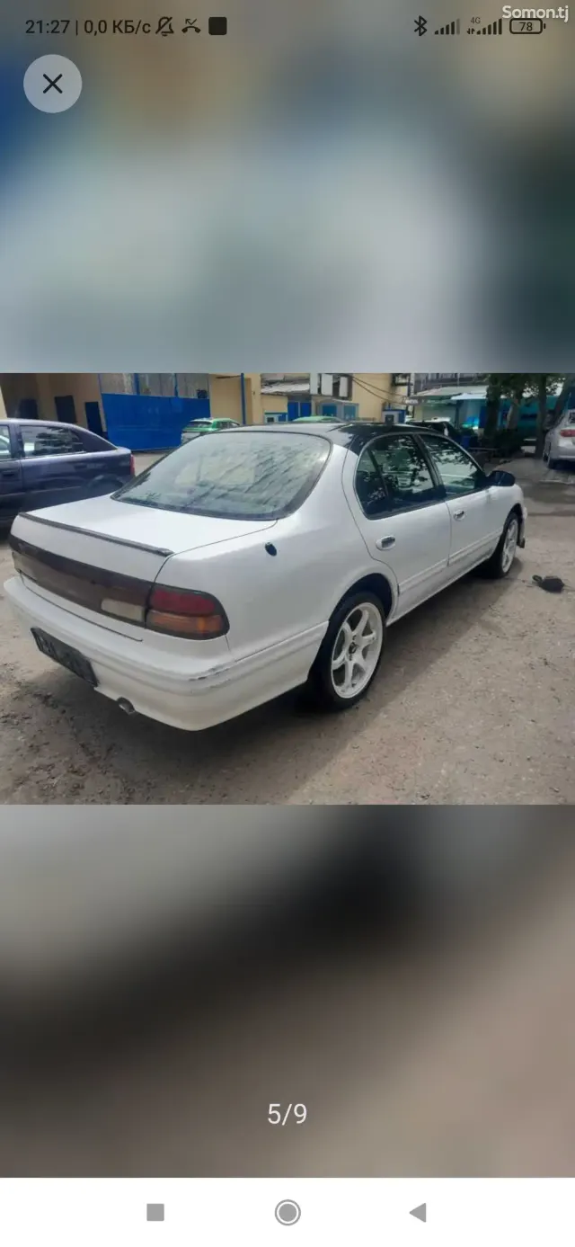 Nissan R Nessa 1998 · 2.0 AT