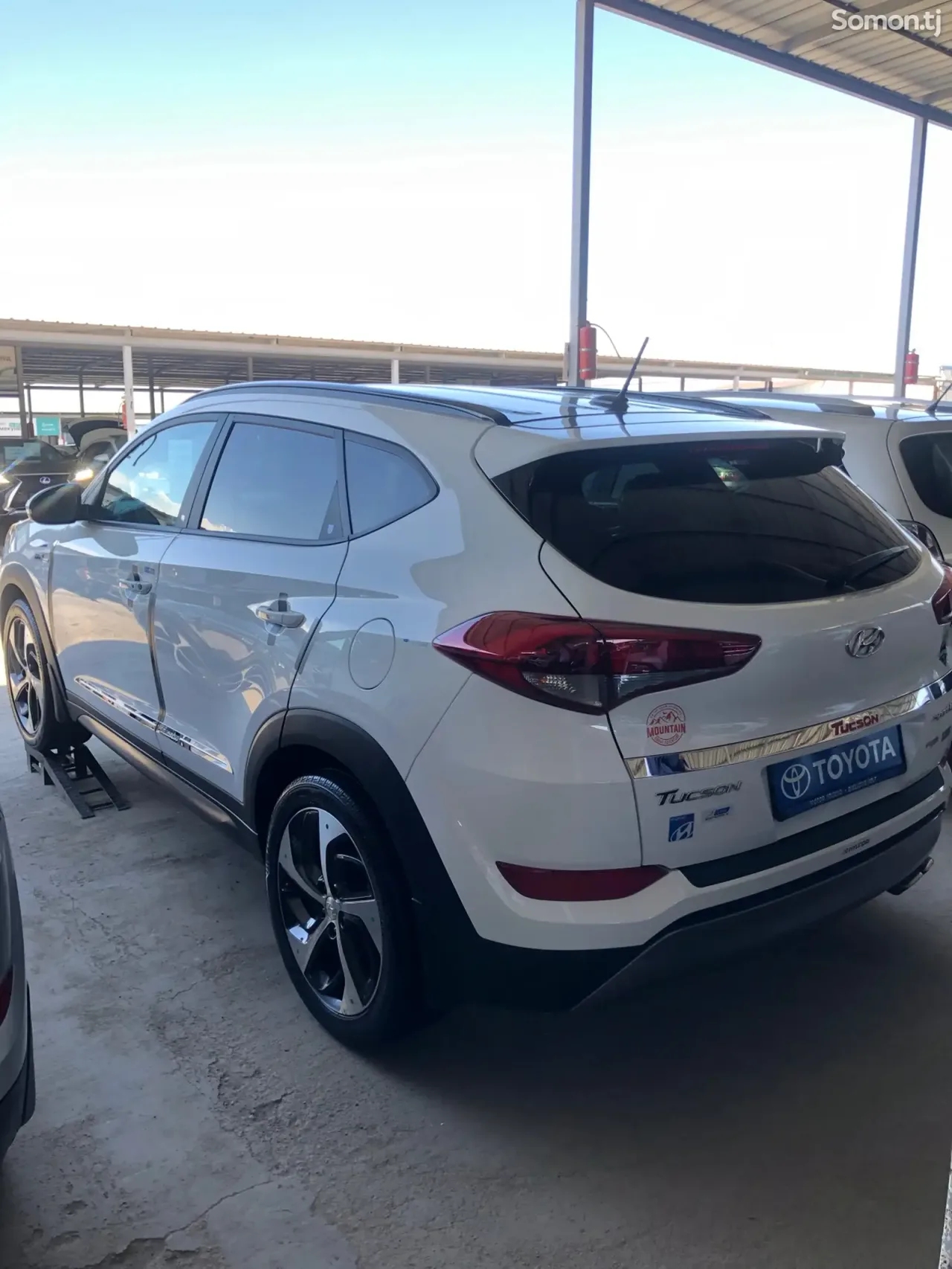 Hyundai Tucson 2017 · 1.6 AT