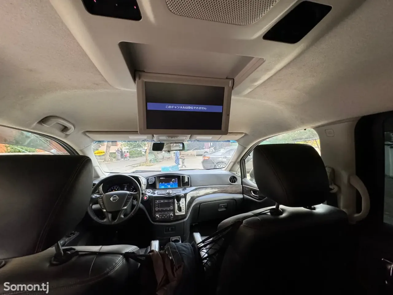 Nissan Elgrand 2014 · 2.5 AT