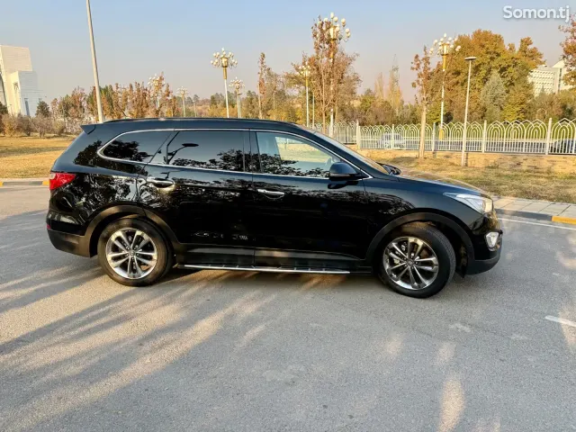 Hyundai Santa Fe 2014 · 2.2 AT