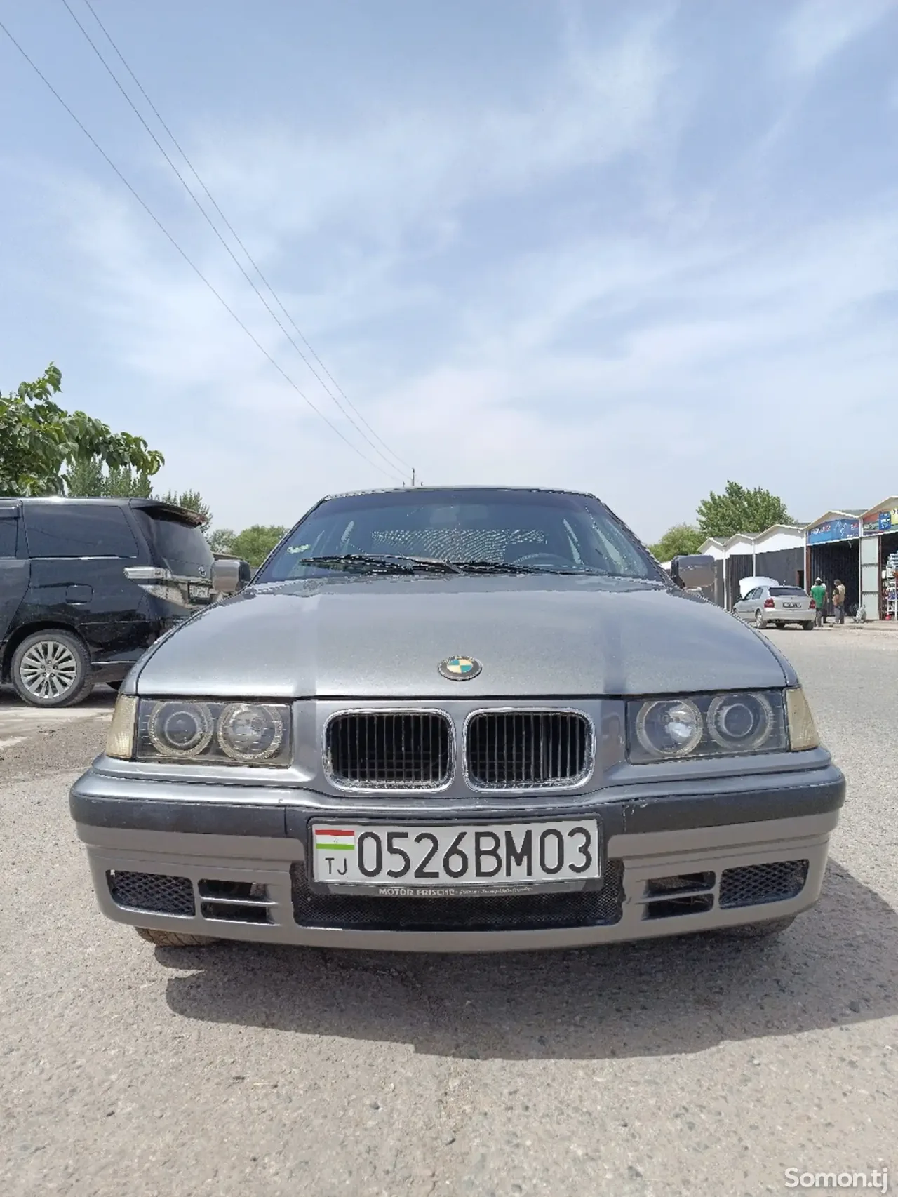 BMW 3 series 1993 · 1.8 MT