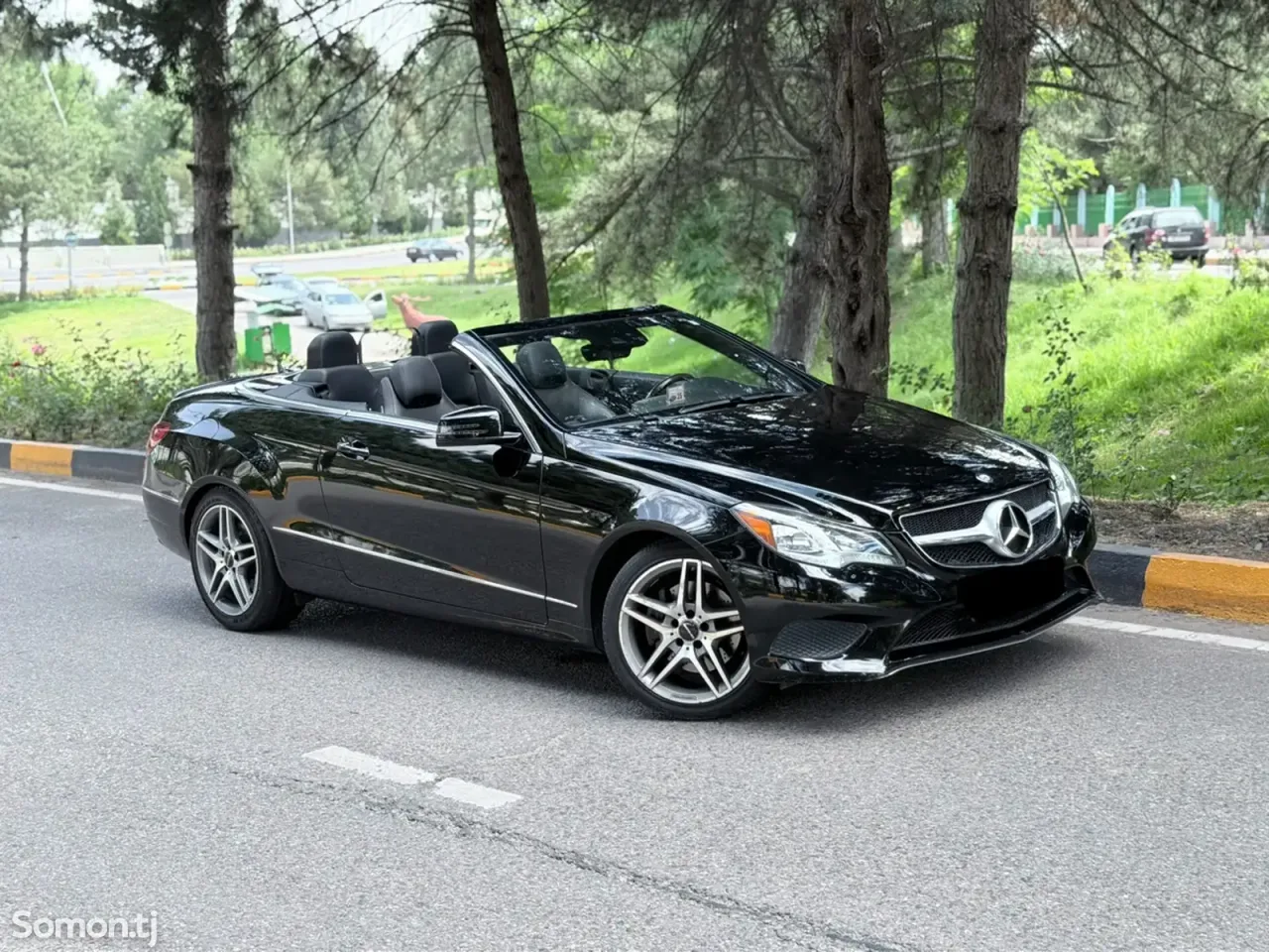 Mercedes-Benz E class 2014 · 3.5 AT