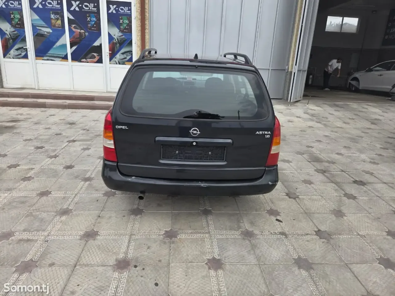 Opel Astra G 1998 · 1.6 MT