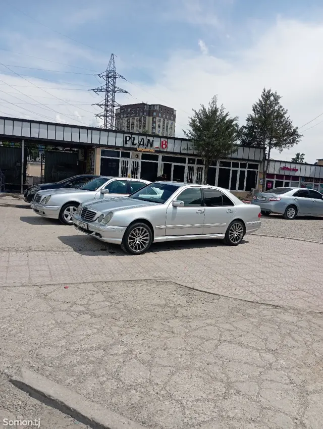 Mercedes-Benz C class 1999 · 4.3 AT